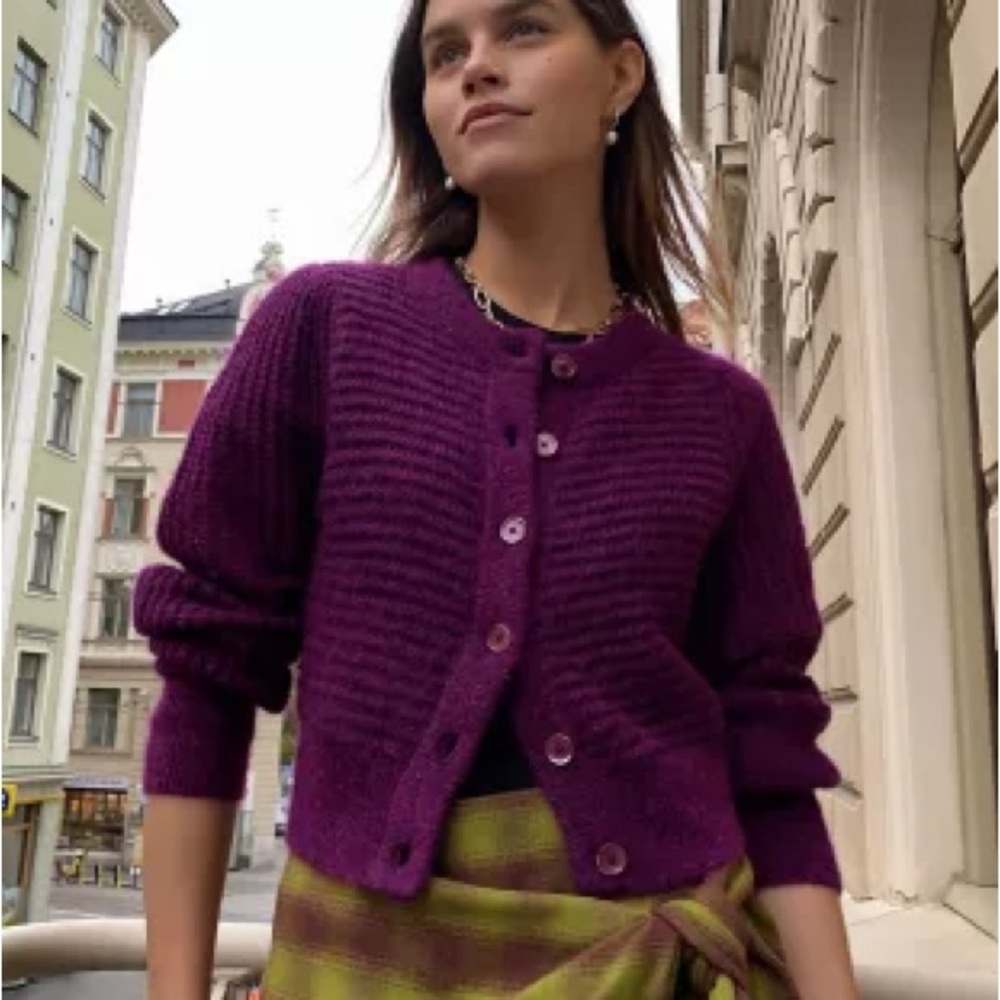 Aritzia Wilfred Alessia Cardigan